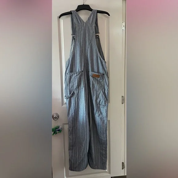 Overalls - Picture 5 of 12